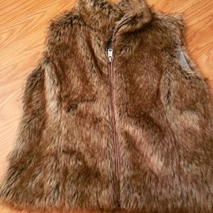 Girls faix fur Justice vest